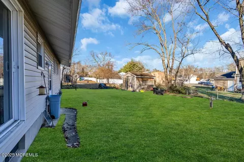 Exterior - 2 Drew Ct, Jackson, NJ 08527 photo 5 of 6