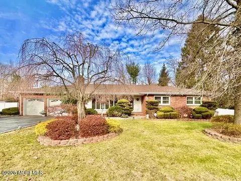20 Gillen Dr, Parlin, NJ 08859