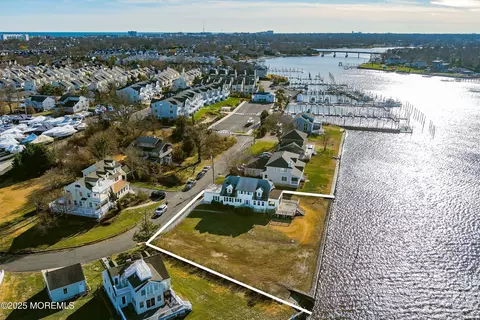 5 Marine Pl, Long Branch, NJ 07740