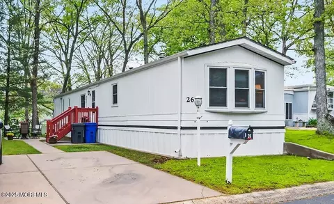 2300 Massachusetts Ave #26, Toms River, NJ 08755
