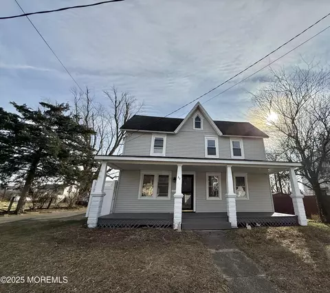 30 Maple Ave, New Egypt, NJ 08533