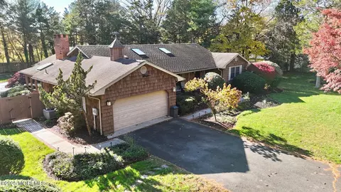 149 Dugan Ln, Toms River, NJ 08753