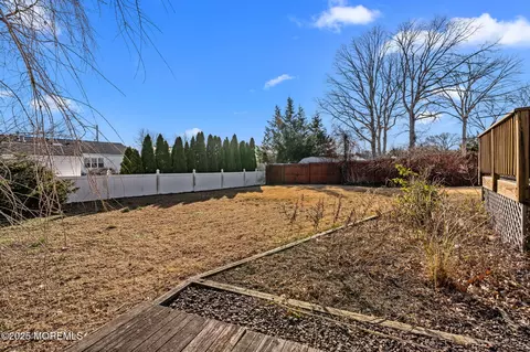 110 Crescent Dr, Brick, NJ 08724 photo 27
