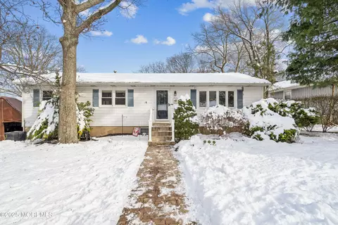 309 Birch Bark Dr, Brick, NJ 08723