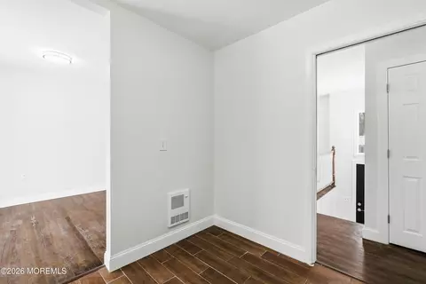 Entry Way - 16 Crest Rd, Jackson, NJ 08527 photo 2 of 2