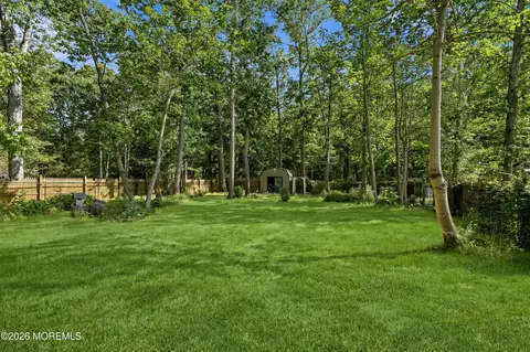 Exterior - 16 Crest Rd, Jackson, NJ 08527 photo 8 of 10