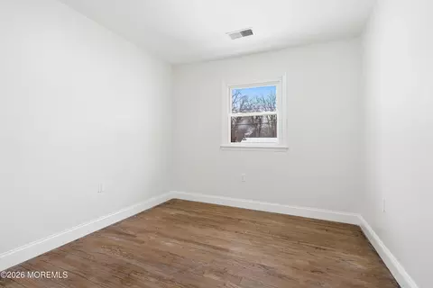 Bedroom - 16 Crest Rd, Jackson, NJ 08527 photo 8 of 10