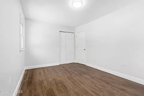 Bedroom - 16 Crest Rd, Jackson, NJ 08527 photo 3 of 10