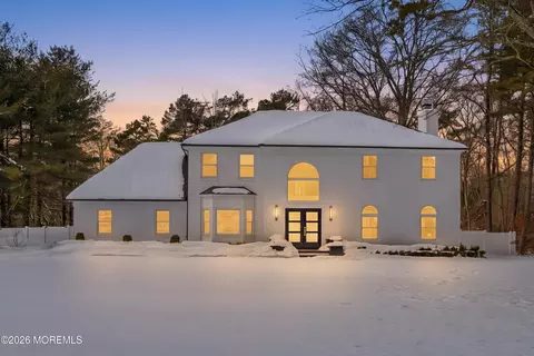 20 Overlook Dr, Jackson, NJ 08527