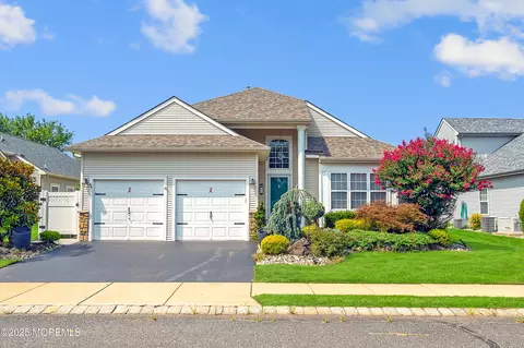 44 Verona Dr, Manchester, NJ 08759