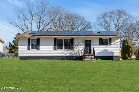 77 Coral Ave, Bridgeton, NJ 08302