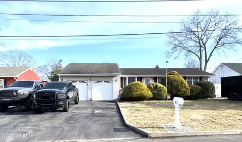 45 Birch Dr, Brick, NJ 08723 photo 1