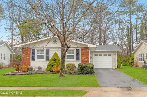 96 Baser Ln, Brick, NJ 08724