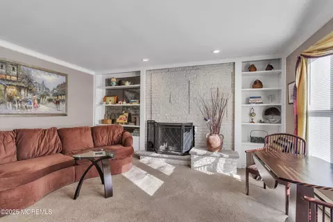 Living - 721 Flagge Rd, Brick, NJ 08724 photo 3 of 3