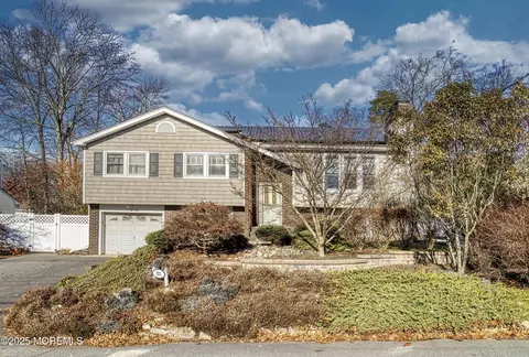 721 Flagge Rd, Brick, NJ 08724