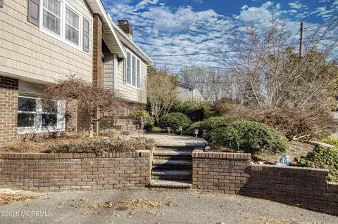 Exterior - 721 Flagge Rd, Brick, NJ 08724 photo 2 of 8