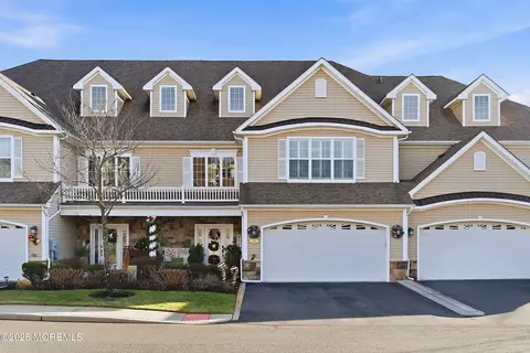 24 Abbey Rd, Tinton Falls, NJ 07753