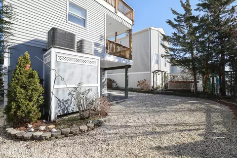 Exterior - 18 W 16th St, Long Beach Township, NJ 08008 photo 9 of 9