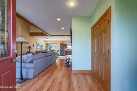 Entry Way - 18 W 16th St, Long Beach Township, NJ 08008 photo 1 of 7