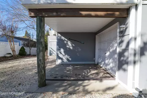 Exterior - 18 W 16th St, Long Beach Township, NJ 08008 photo 5 of 9