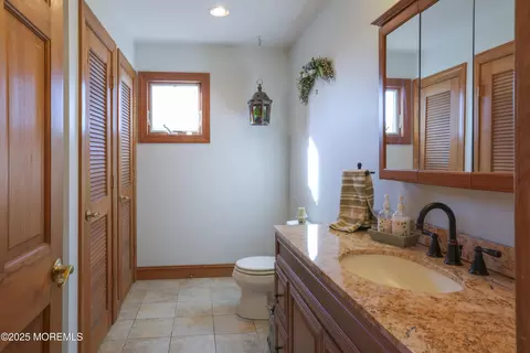 Bath - 18 W 16th St, Long Beach Township, NJ 08008 photo 3 of 3
