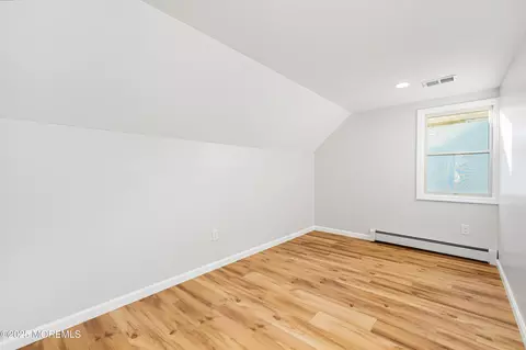 Bedroom - 24 Unity Dr, Brick, NJ 08723 photo 5 of 6
