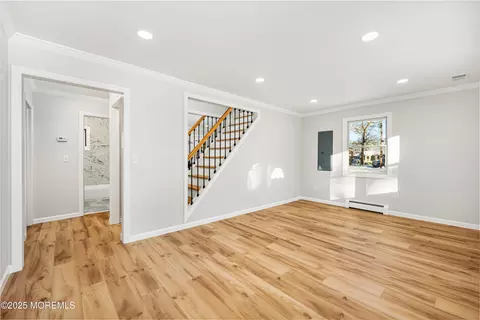 Living - 24 Unity Dr, Brick, NJ 08723 photo 2 of 3