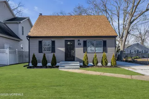 Exterior - 24 Unity Dr, Brick, NJ 08723 photo 3 of 11