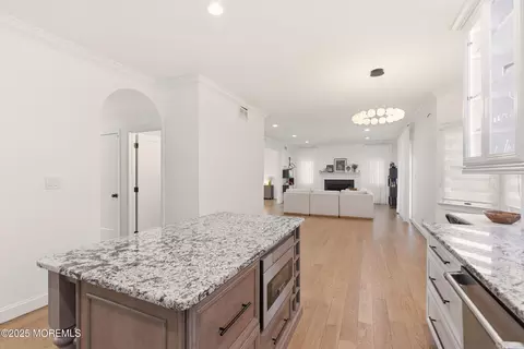 Entry Way - 5 Overlook Dr, Jackson, NJ 08527 photo 3 of 6