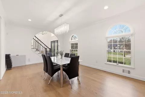 Dining - 5 Overlook Dr, Jackson, NJ 08527 photo 2 of 3