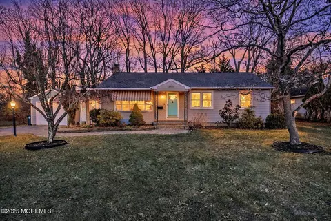 2006 Fairway Dr, Spring Lake, NJ 07762