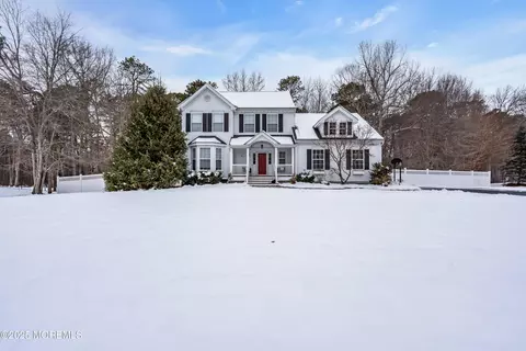 20 Goldfinch Rd, Jackson, NJ 08527