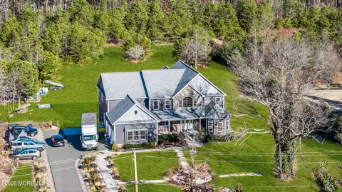 44 Trenton Lakewood Rd, Millstone, NJ 08510