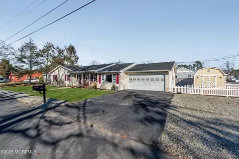 Other - 520 Windsor St, Forked River, NJ 08731 photo 2 of 6