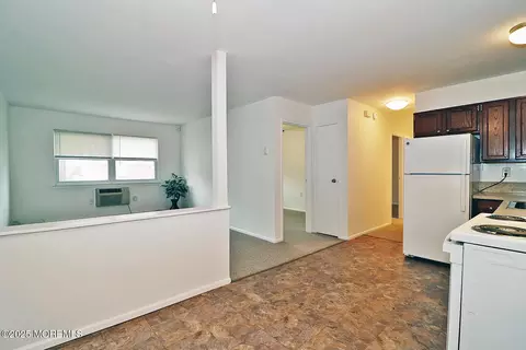 Other - 5 Valley Stream Dr #B, Whiting, NJ 08759 photo 2 of 4