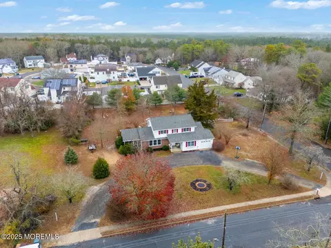 111 Mathis Dr, Little Egg Harbor, NJ 08087