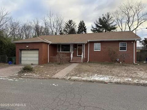 88 Standiford Ave, Sayreville, NJ 08872
