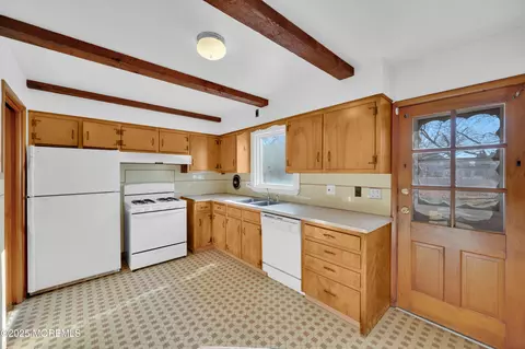 Kitchen - 920 Ridge Rd, Brick, NJ 08724 photo 1 of 3