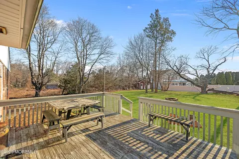 Exterior - 920 Ridge Rd, Brick, NJ 08724 photo 3 of 5