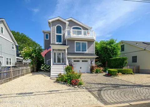 1805 Beach Ave, Long Beach Township, NJ 08008