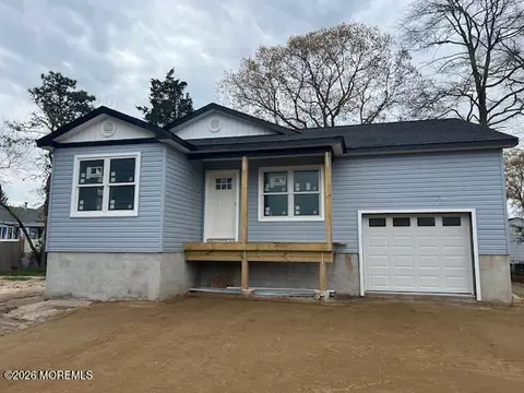 553 Ocean Gate Dr, Ocean Gate, NJ 08740