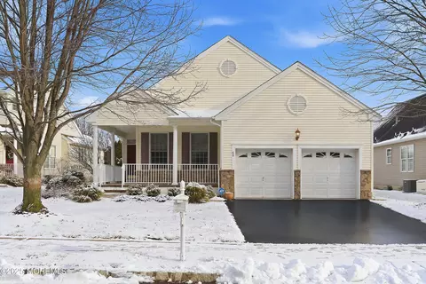 68 Rolling Meadows Blvd S, Ocean, NJ 07712
