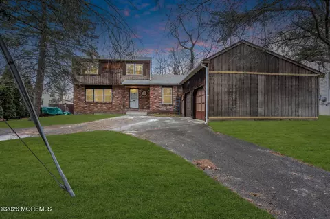 225 Lakeside Ave, Blackwood, NJ 08012