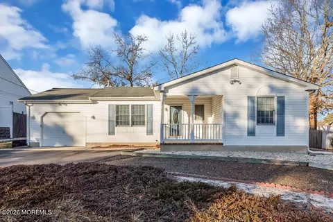 273 Privateer Rd, Manahawkin, NJ 08050