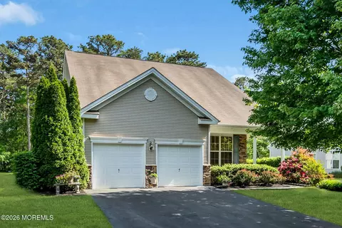 121 Golf View Dr, Little Egg Harbor, NJ 08087