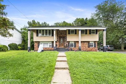 40 Brookwood Pkwy, Jackson, NJ 08527
