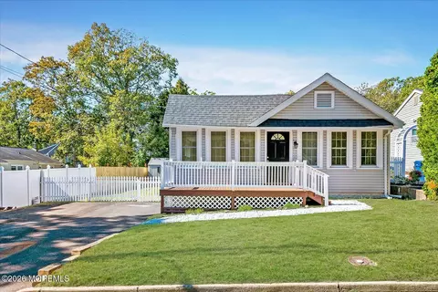 341 Victor Pl, Neptune City, NJ 07753