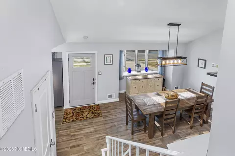 Dining - 10 Intervale Rd, Hamilton, NJ 08620 photo 1 of 4