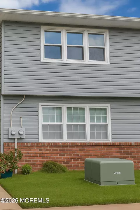 14 Connecticut Ct #869, Matawan, NJ 07747