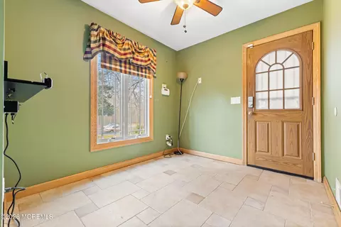 Entry Way - 1 Dominion Dr, Jackson, NJ 08527 photo 3 of 5